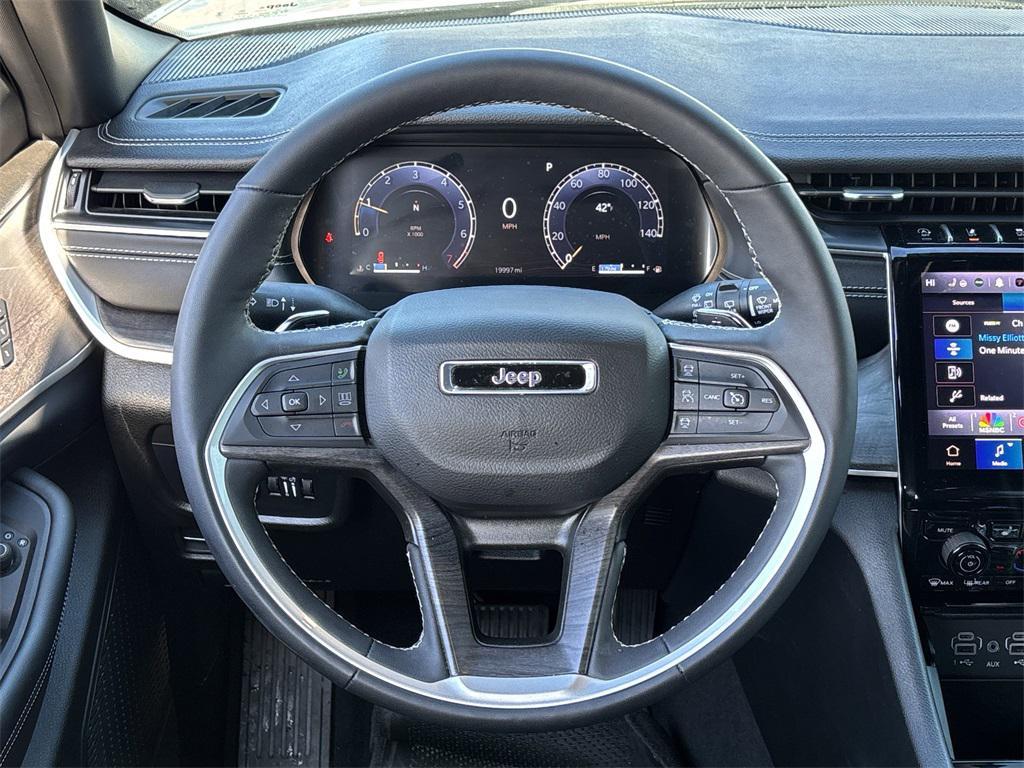 used 2024 Jeep Grand Cherokee car, priced at $32,661