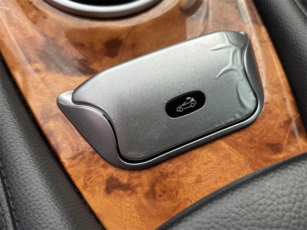 used 2009 Mercedes-Benz SL-Class car, priced at $18,801