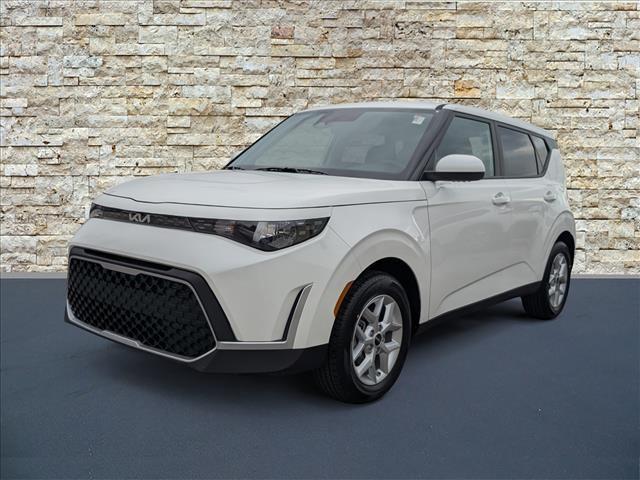 new 2025 Kia Soul car, priced at $22,070