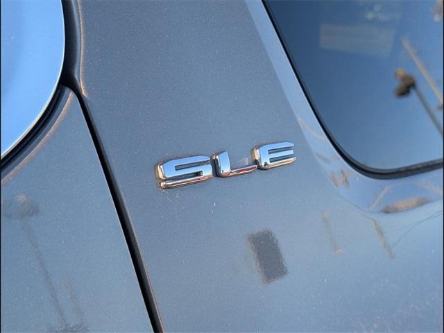 used 2022 GMC Acadia car, priced at $22,995