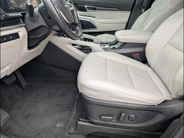 used 2024 Kia Telluride car, priced at $32,493