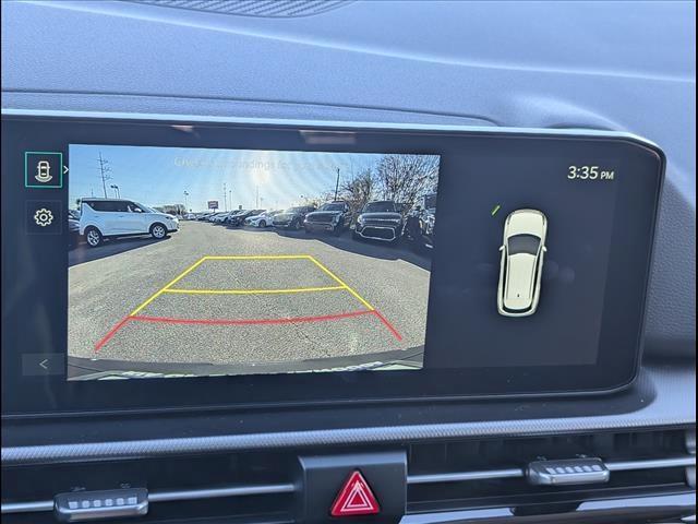 new 2026 Kia Sportage Hybrid car, priced at $33,190