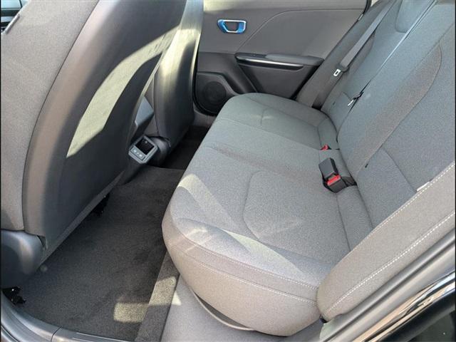 new 2025 Kia K4 car, priced at $22,275