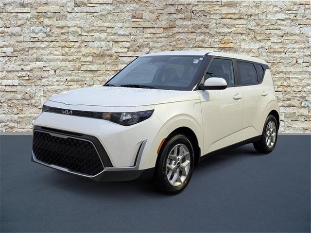 new 2025 Kia Soul car, priced at $22,257