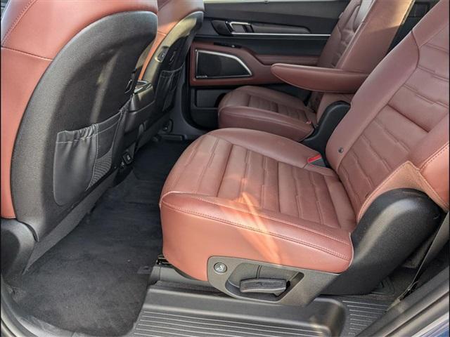 used 2024 Kia Telluride car, priced at $35,996