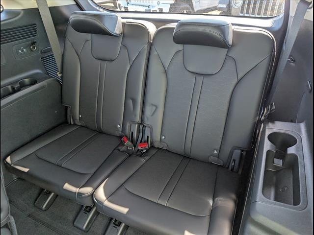 new 2026 Kia Sorento car, priced at $41,665