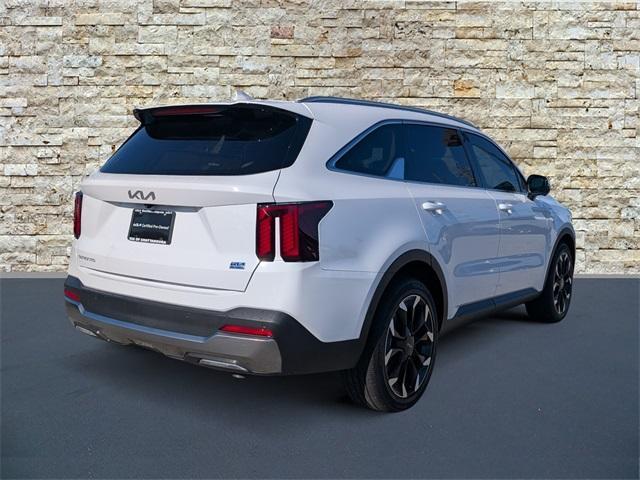used 2025 Kia Sorento car, priced at $36,991