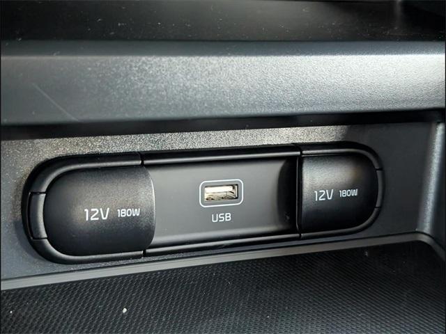 new 2025 Kia Soul car, priced at $22,054