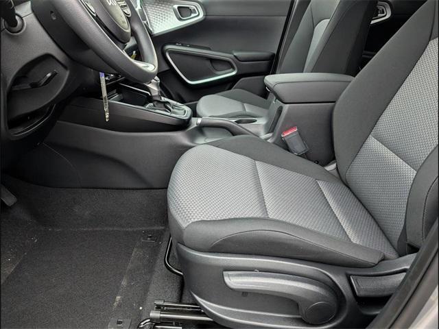 new 2025 Kia Soul car, priced at $21,749