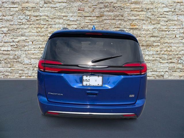 used 2021 Chrysler Pacifica car, priced at $24,392