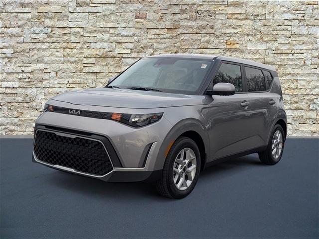 new 2025 Kia Soul car, priced at $22,176