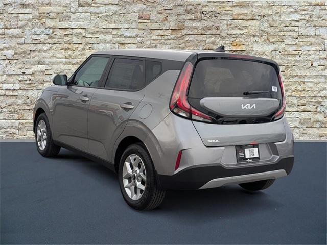 new 2025 Kia Soul car, priced at $22,176
