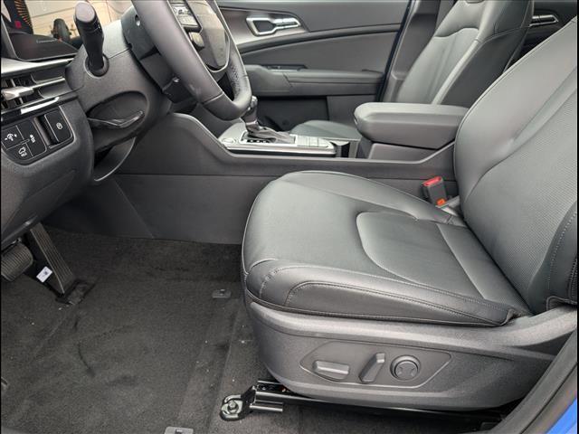 new 2026 Kia Sportage car, priced at $30,610