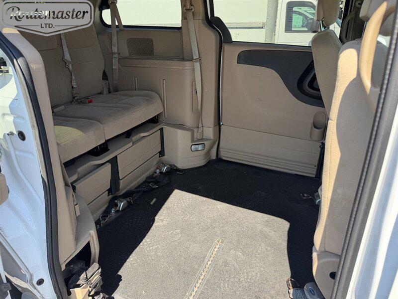 used 2014 Dodge Grand Caravan car, priced at $7,500