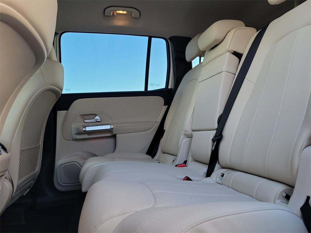 used 2022 Mercedes-Benz GLB 250 car, priced at $30,875