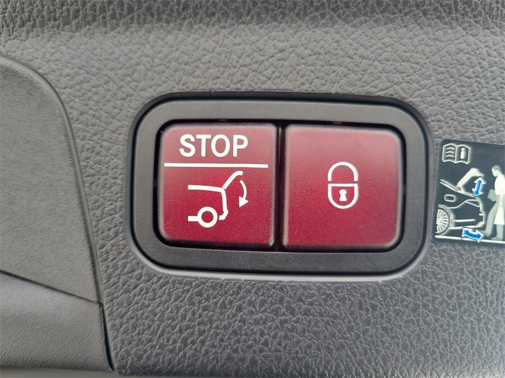 used 2025 Mercedes-Benz AMG GLE 53 car, priced at $93,834