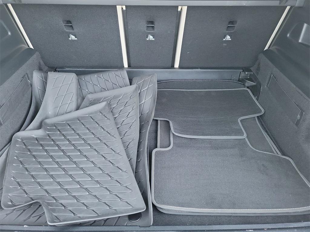 used 2023 Mercedes-Benz GLB 250 car, priced at $29,999