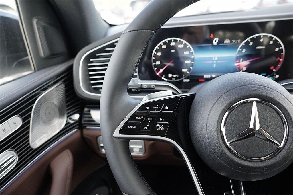 new 2026 Mercedes-Benz GLE 580 car