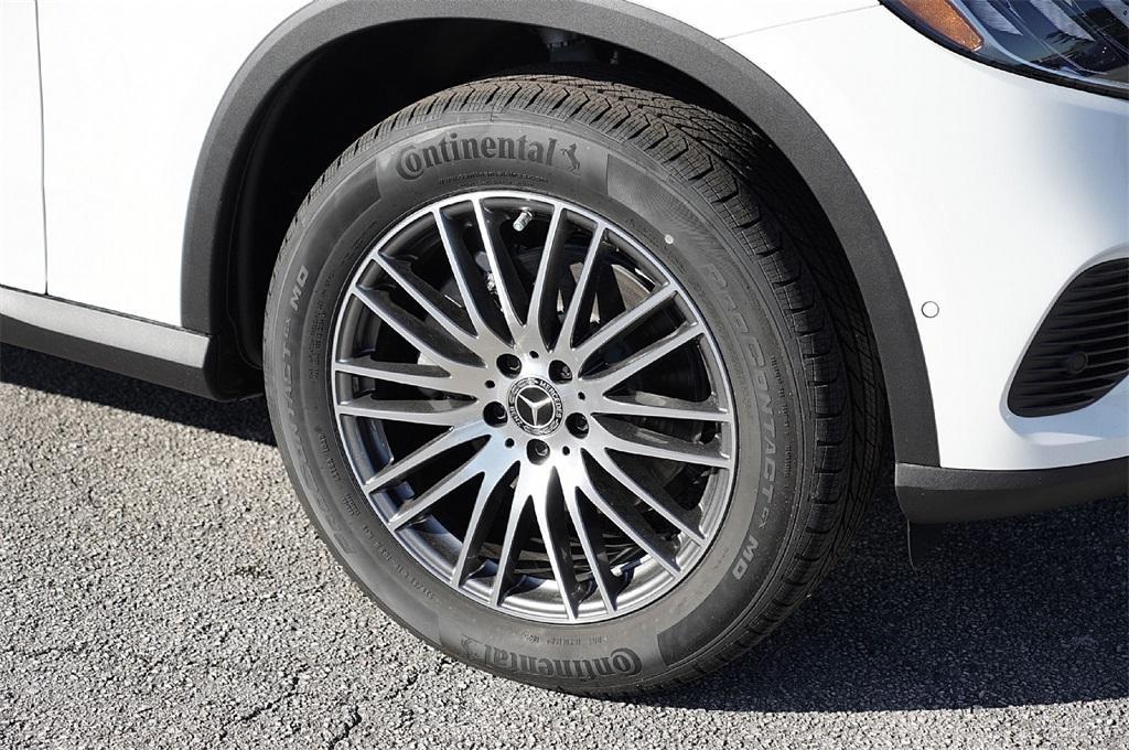 new 2026 Mercedes-Benz GLC 300 car, priced at $55,155