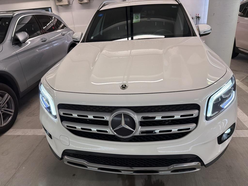 used 2021 Mercedes-Benz GLB 250 car, priced at $27,950