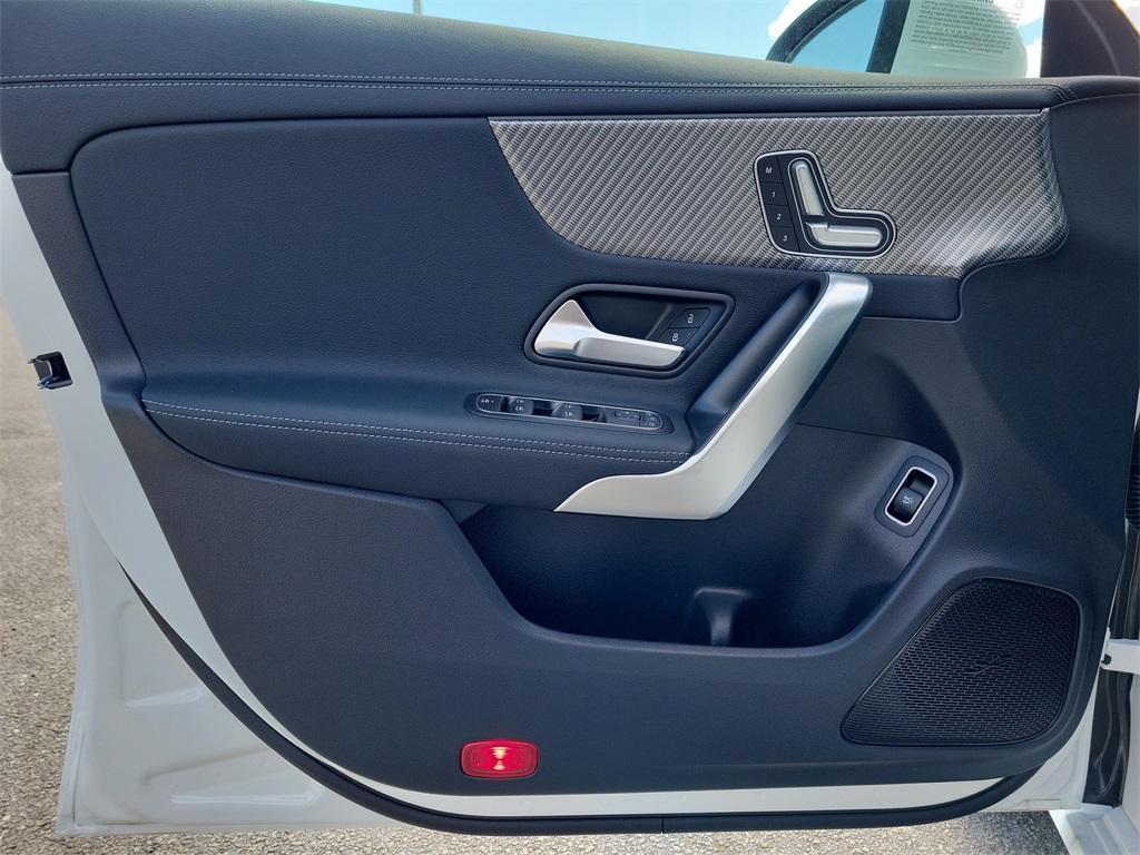 new 2026 Mercedes-Benz CLA 250 car