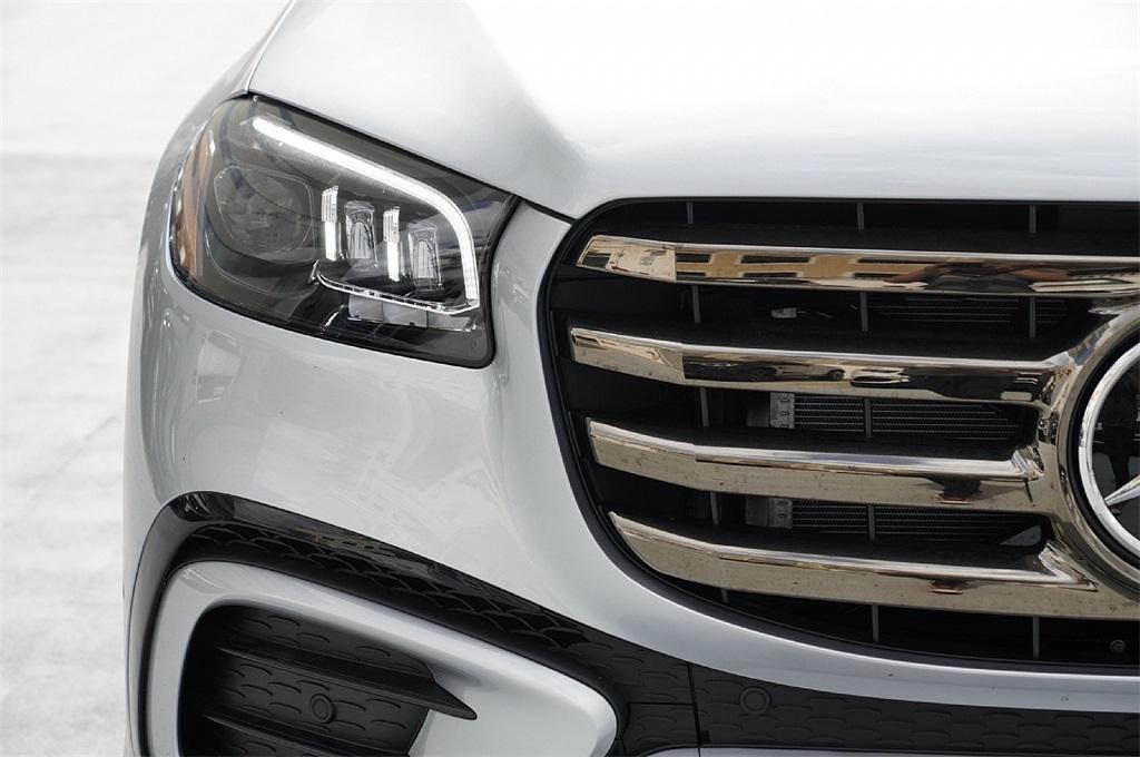 new 2026 Mercedes-Benz GLS 450 car, priced at $96,995