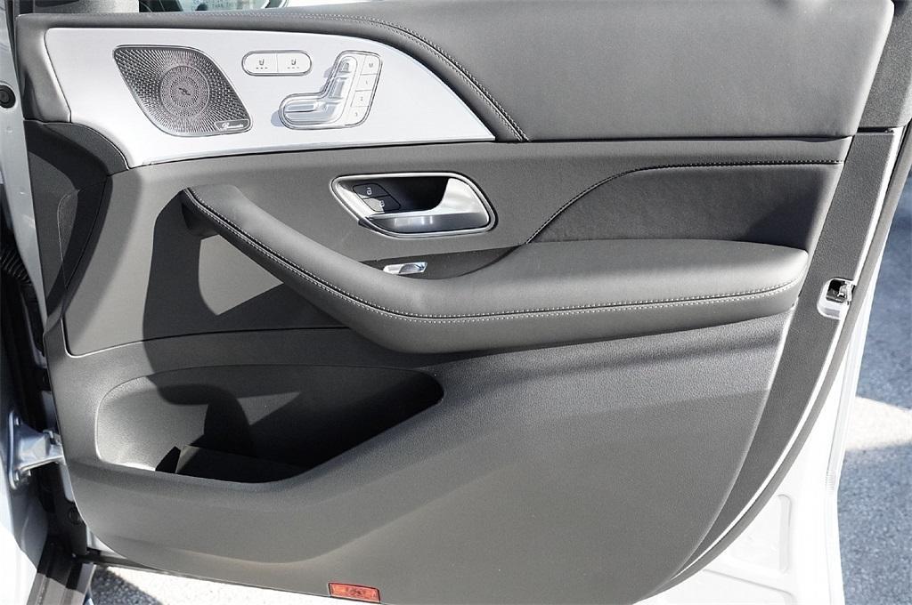 new 2026 Mercedes-Benz AMG GLE 63 car