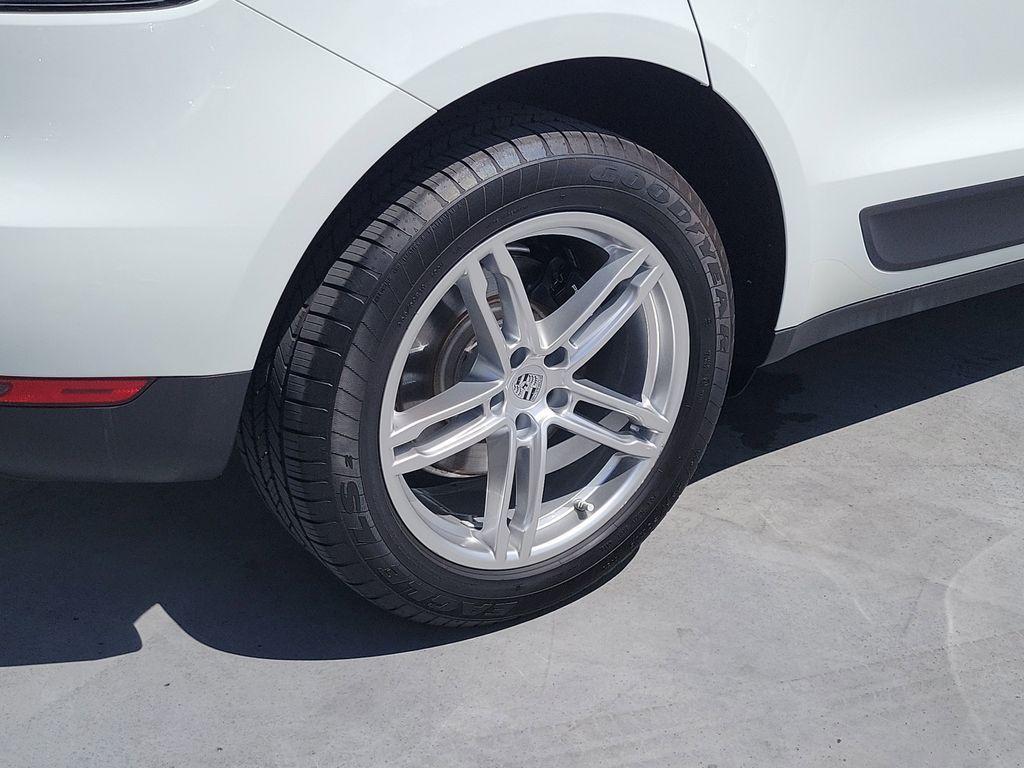 used 2020 Porsche Macan car, priced at $38,950