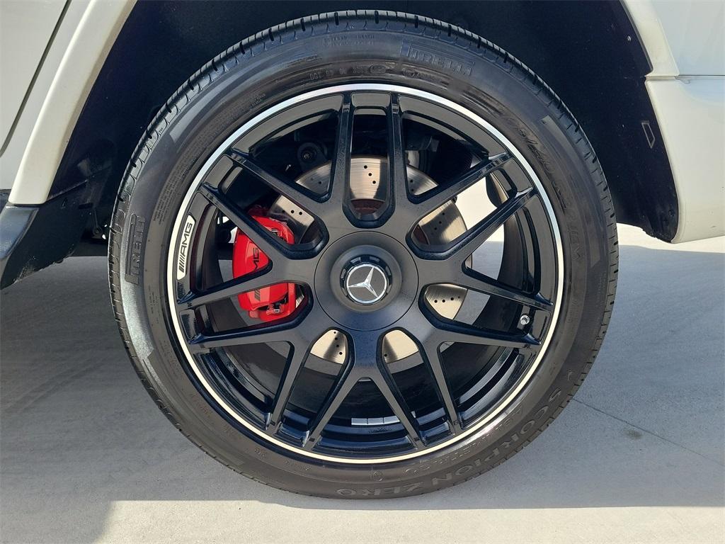 used 2022 Mercedes-Benz AMG G 63 car, priced at $195,890