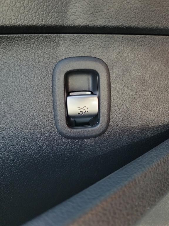 new 2026 Mercedes-Benz C-Class car