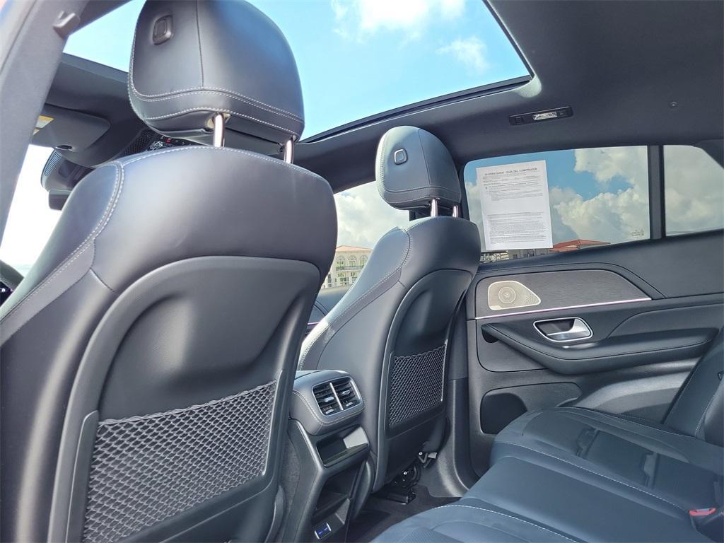 used 2025 Mercedes-Benz AMG GLE 53 car, priced at $99,999