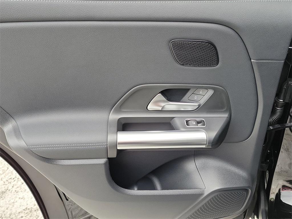 new 2026 Mercedes-Benz GLA 250 car