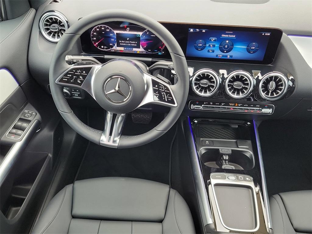 new 2026 Mercedes-Benz GLA 250 car