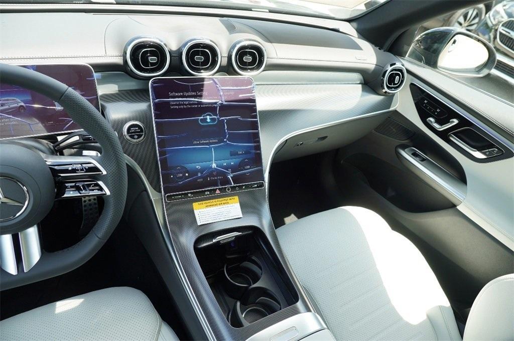 new 2026 Mercedes-Benz GLC 300 car