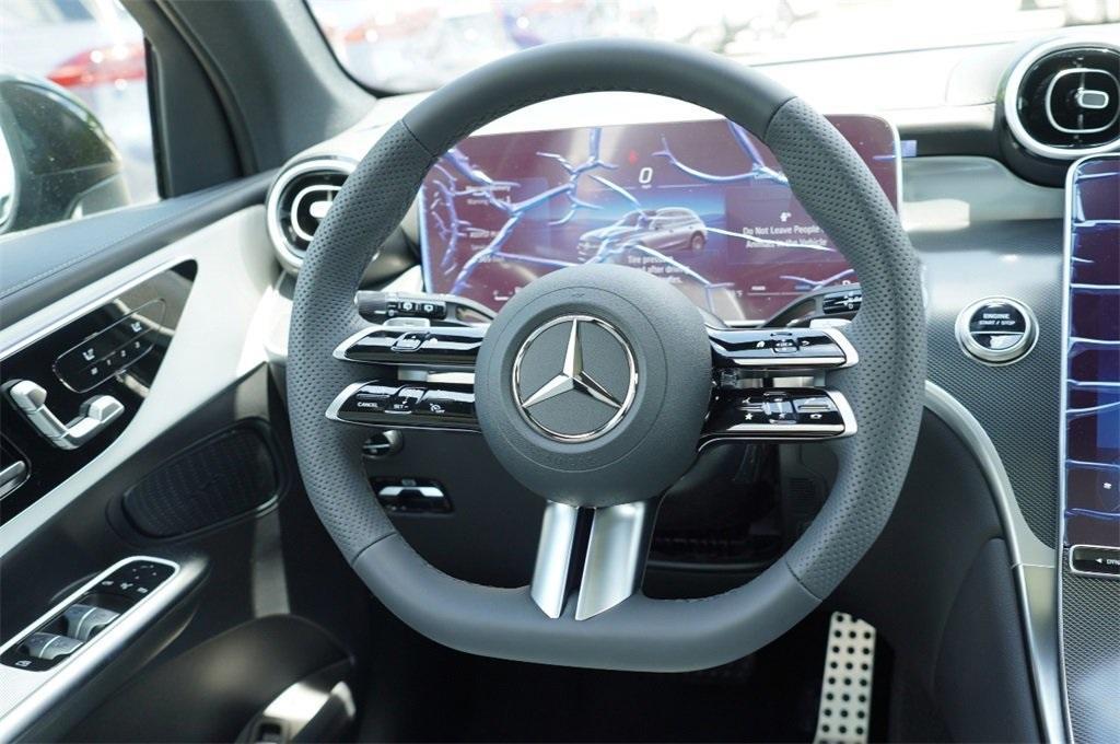 new 2026 Mercedes-Benz GLC 300 car