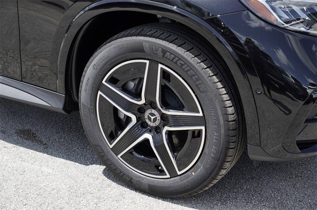 new 2026 Mercedes-Benz GLC 300 car, priced at $58,330