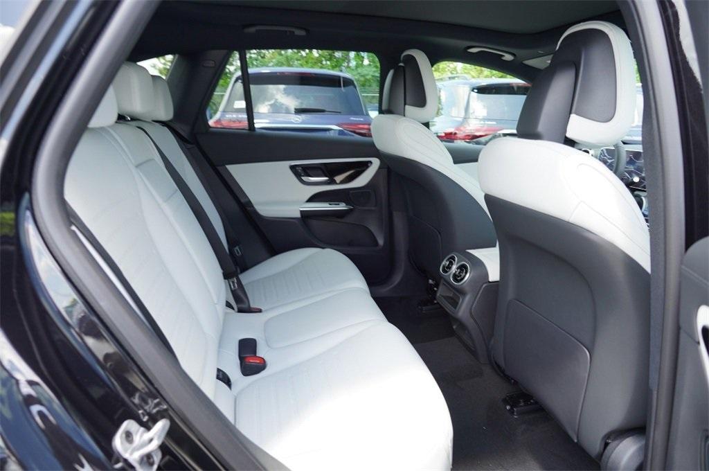 new 2026 Mercedes-Benz GLC 300 car