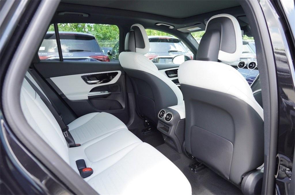 new 2026 Mercedes-Benz GLC 300 car