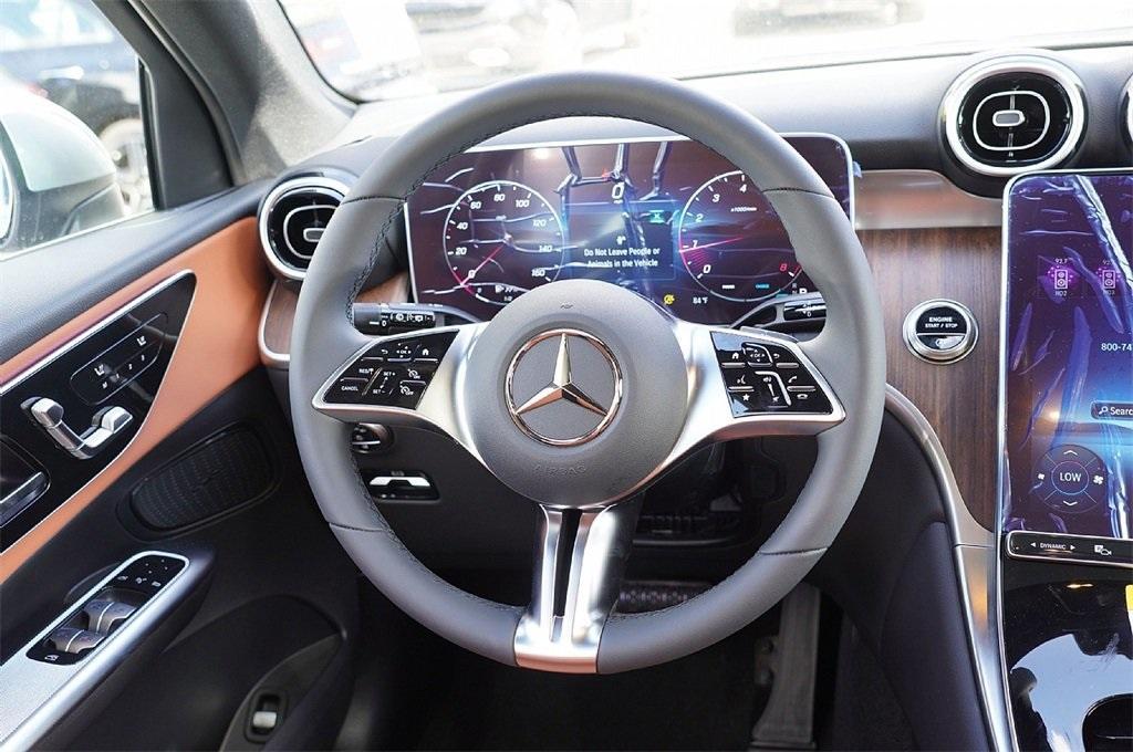 new 2026 Mercedes-Benz GLC 300 car