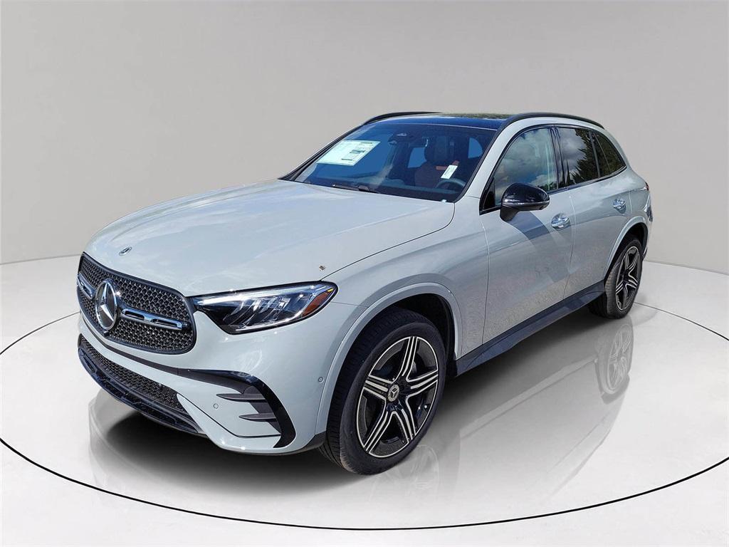 new 2026 Mercedes-Benz GLC 300 car