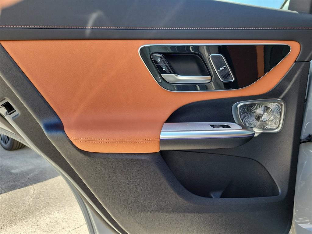 new 2026 Mercedes-Benz GLC 300 car