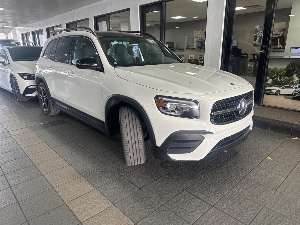used 2023 Mercedes-Benz GLB 250 car, priced at $34,787