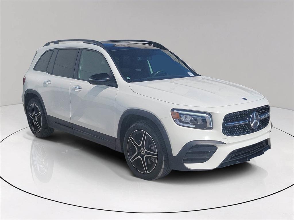 used 2023 Mercedes-Benz GLB 250 car, priced at $33,929