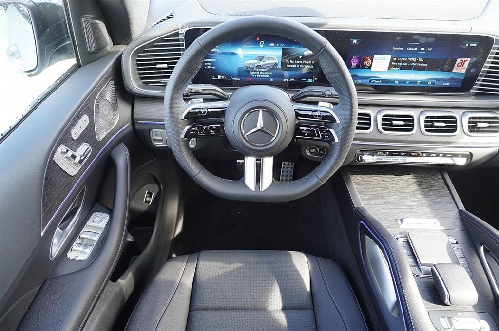 new 2026 Mercedes-Benz GLS 450 car