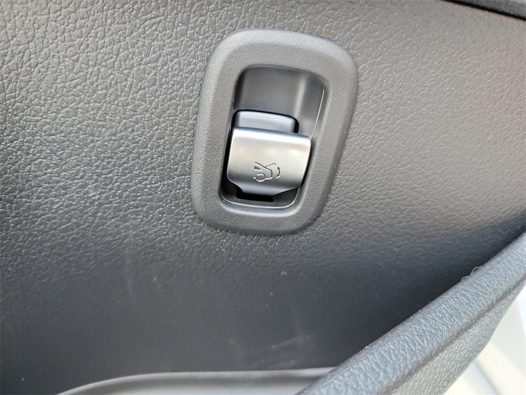 new 2026 Mercedes-Benz C-Class car