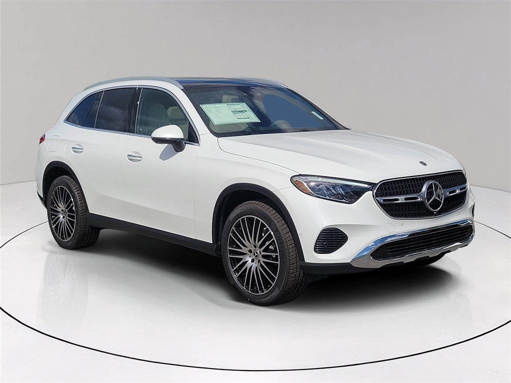 new 2026 Mercedes-Benz GLC 300 car