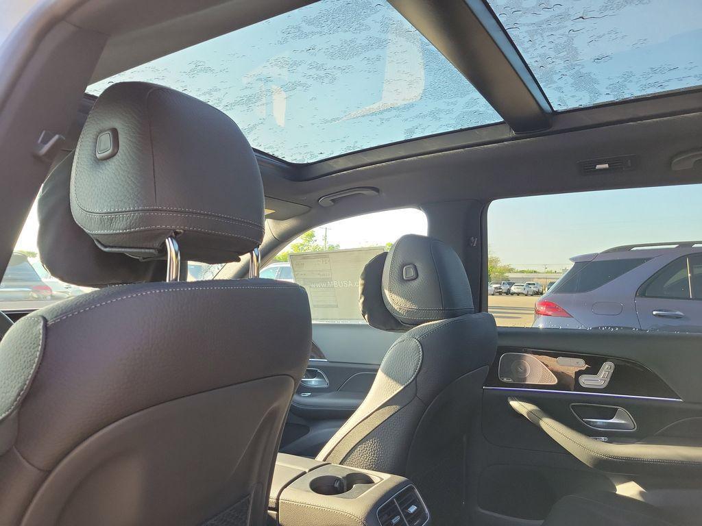 new 2026 Mercedes-Benz GLS 450 car, priced at $103,030