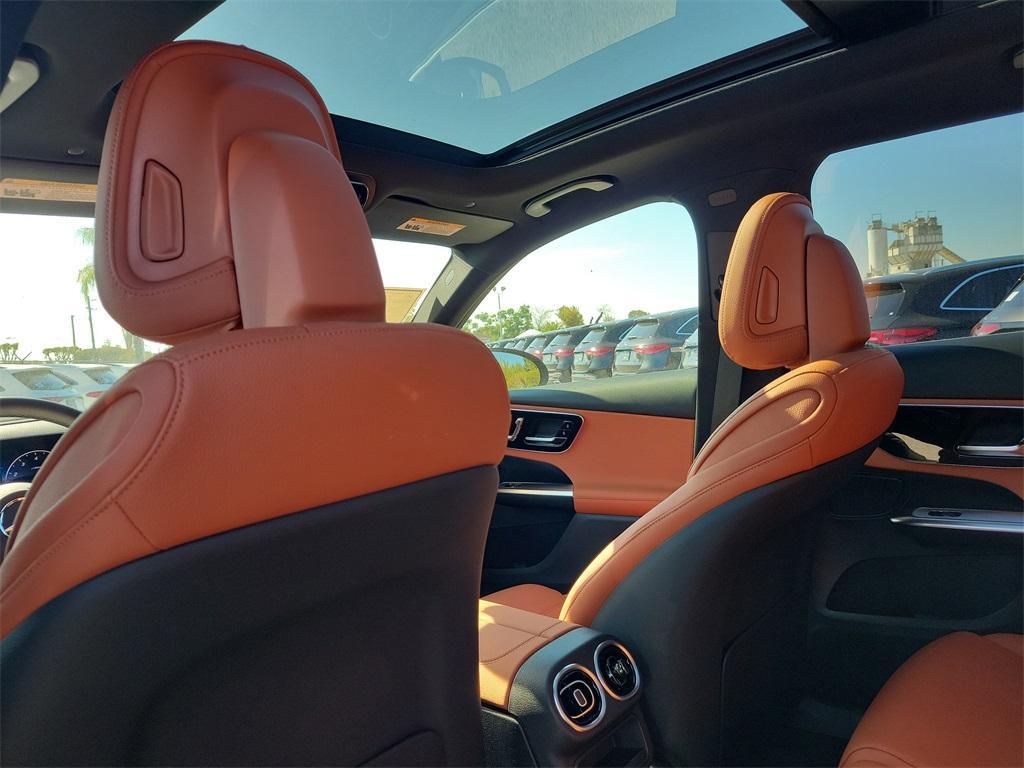 new 2026 Mercedes-Benz GLC 300 car