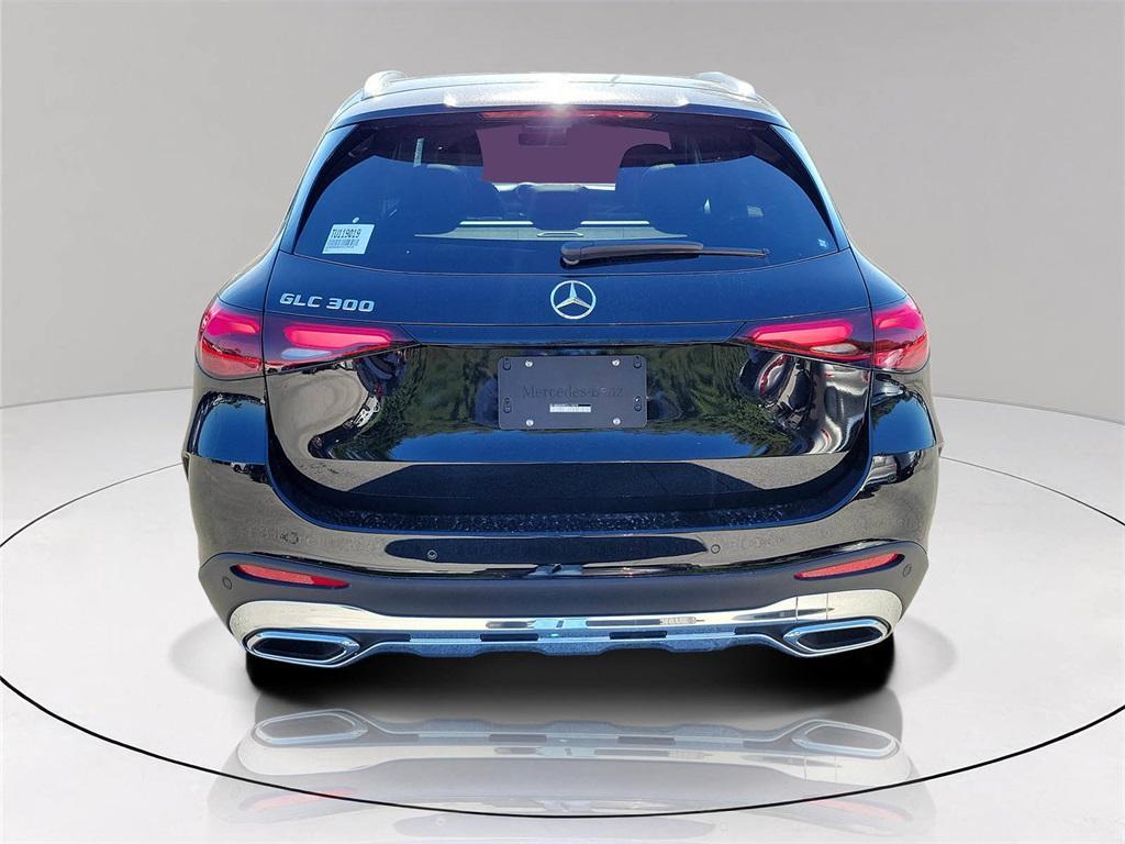 new 2026 Mercedes-Benz GLC 300 car