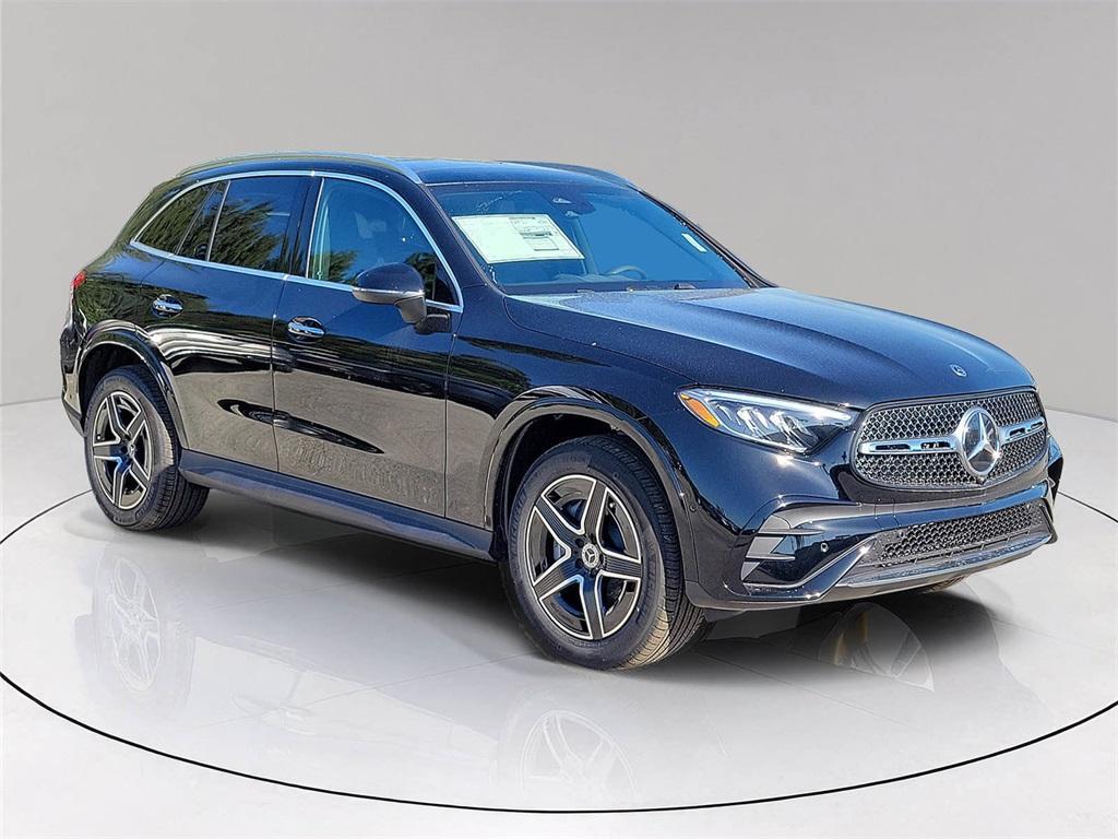 new 2026 Mercedes-Benz GLC 300 car